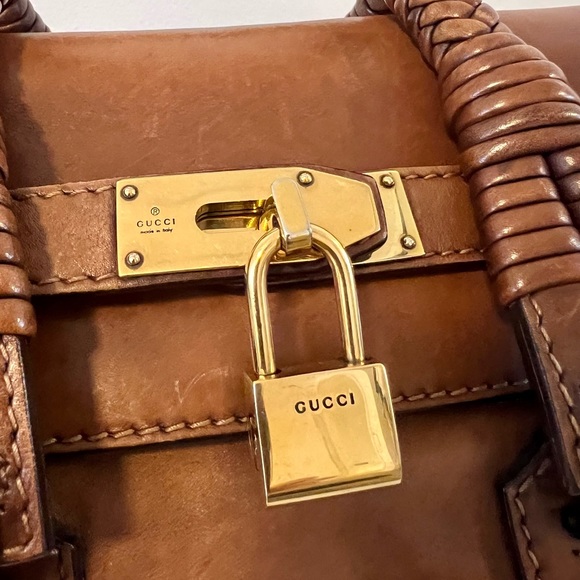 Gucci Leather Bag 2011 Collection - Picture 14 of 14